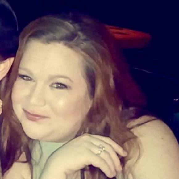 Meet your Posher, Katie - Picture 1 of 1